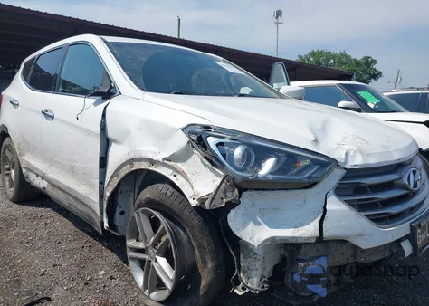 2017 Hyundai Santa Fe Sport 2.4L z USA, uszkodzony, nr VIN 5NMZT3LBXHH020491